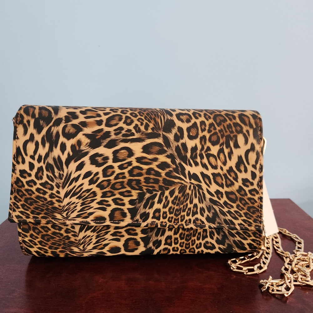 Leopard Print Chain Strap Women's Bag
